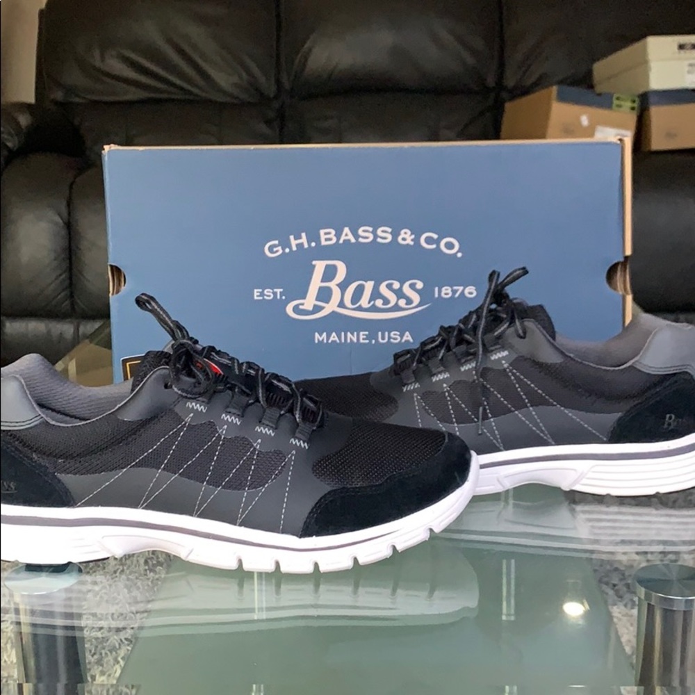 G.H. Bass and Co Propel running shoes